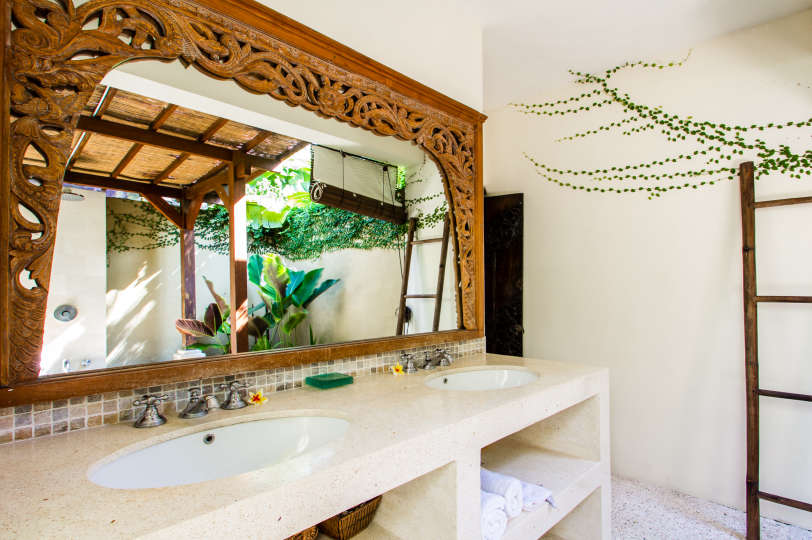 Najemite luksuzno vilo na Baliju blizu plaže, Bali Villa 2074