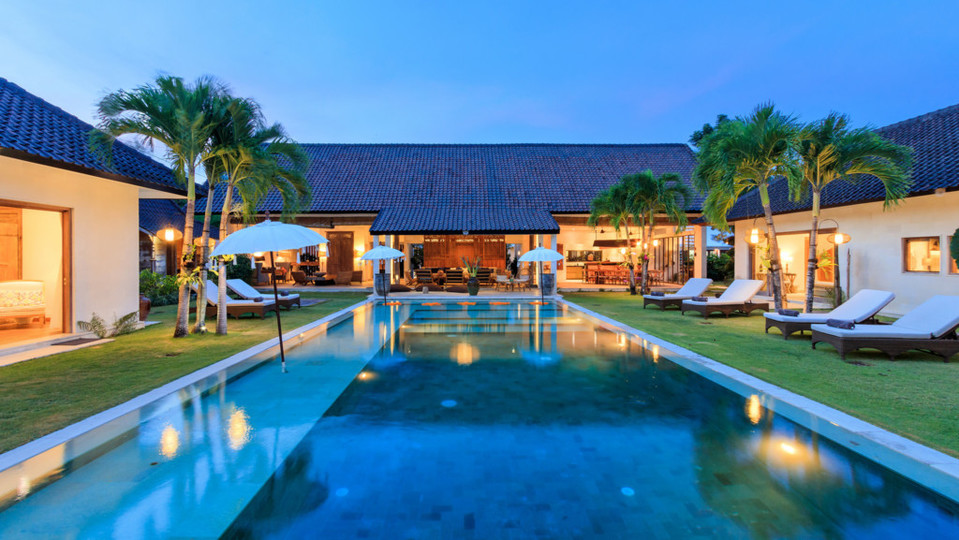 5-zvezdična vila za najem na Baliju, Bali Villa 2084