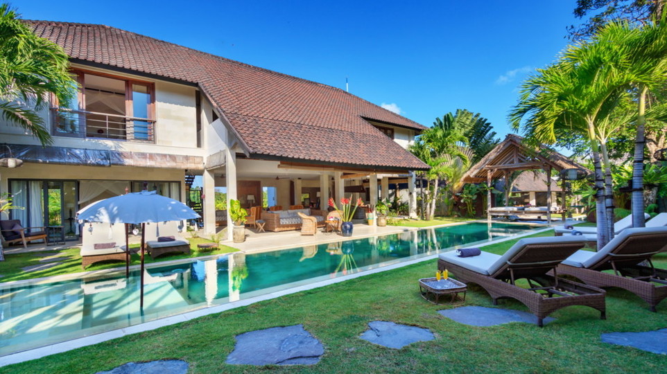 5-zvezdična vila za najem na Baliju, Bali Villa 2084