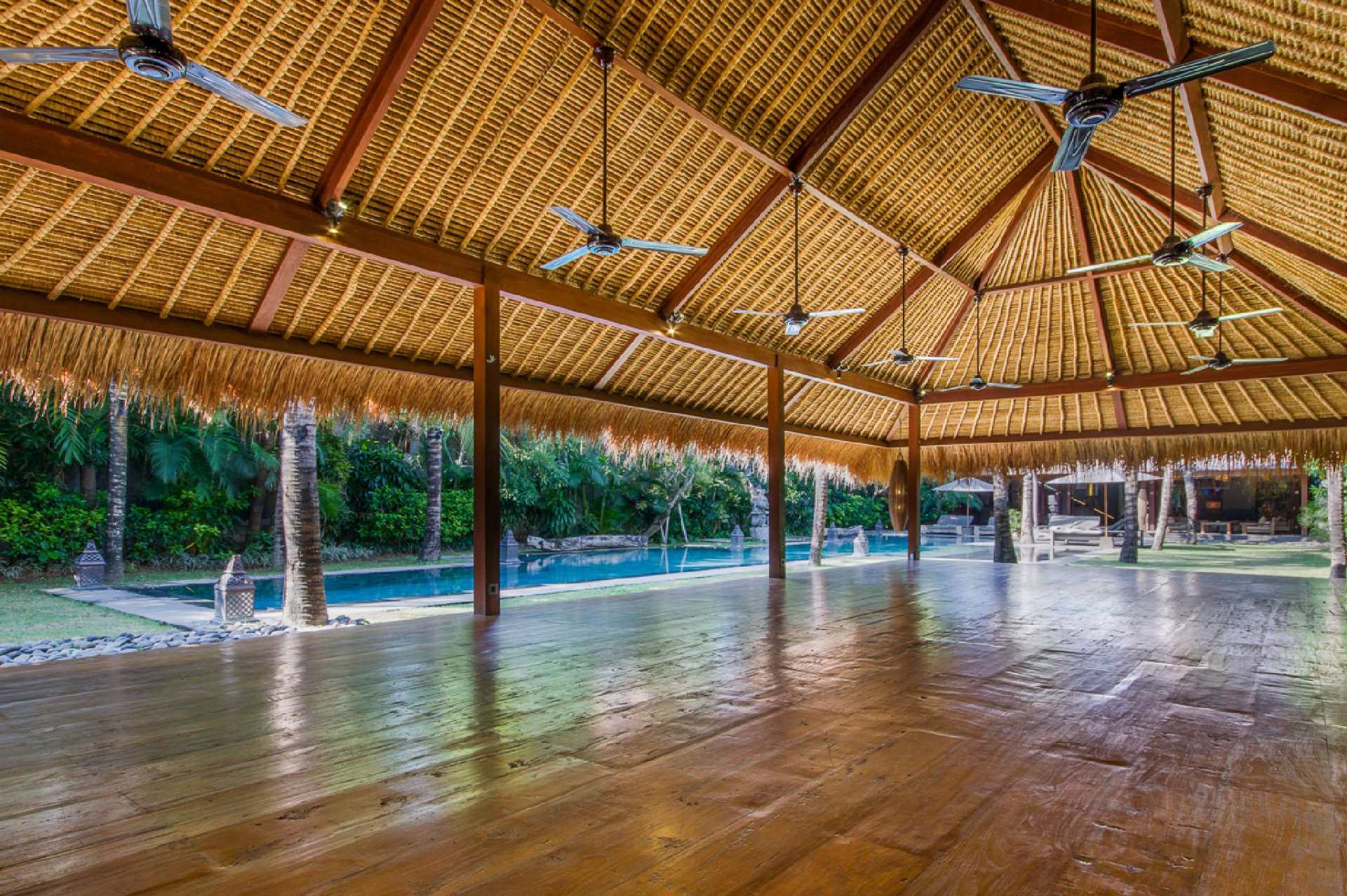 Najemite luksuzno vilo na Baliju blizu plaže, Bali Villa 2086
