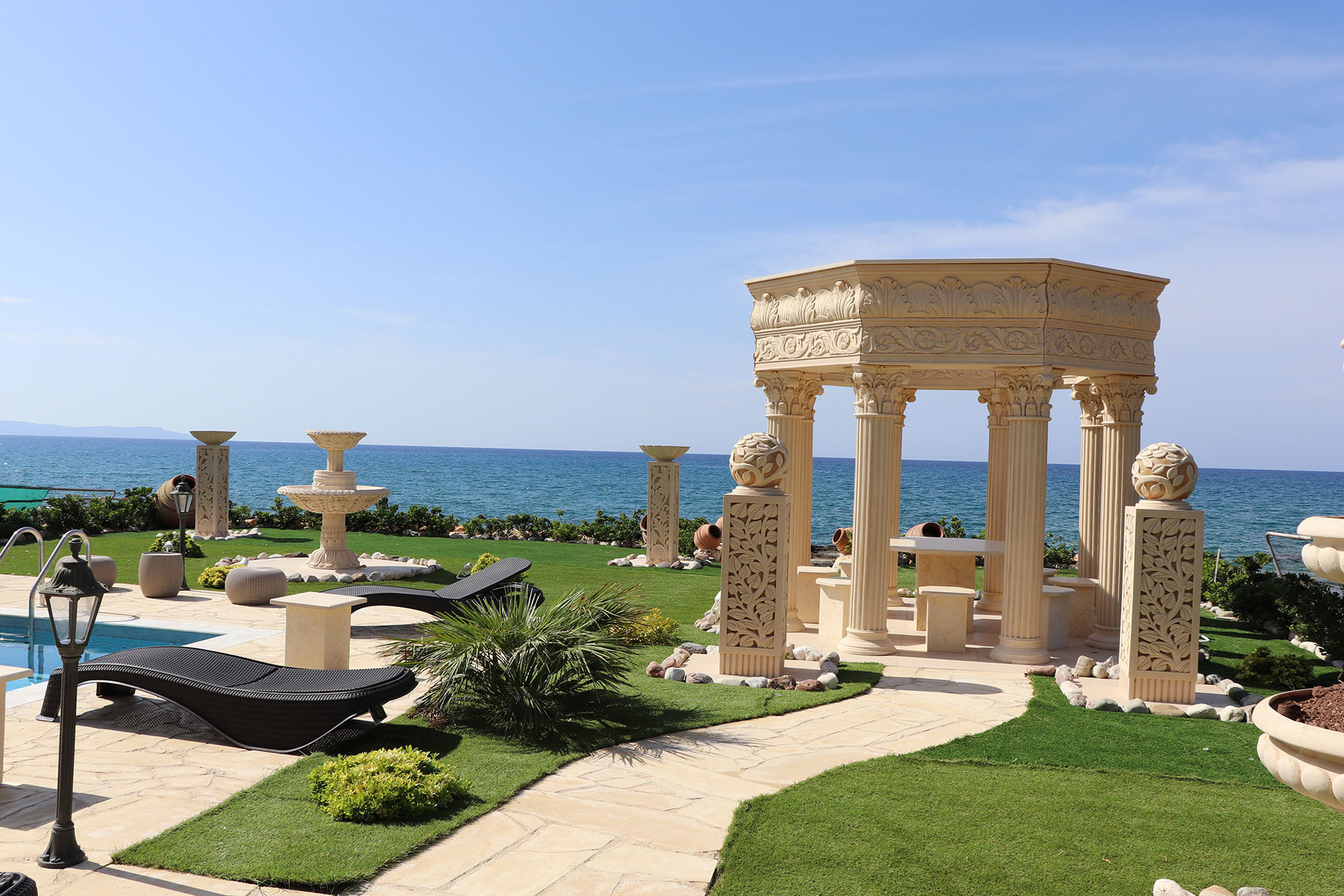 Predstavljajte si, da najamete lastno zasebno ciprsko vilo s 5 zvezdicami na plaži, Paphos Villa 1410