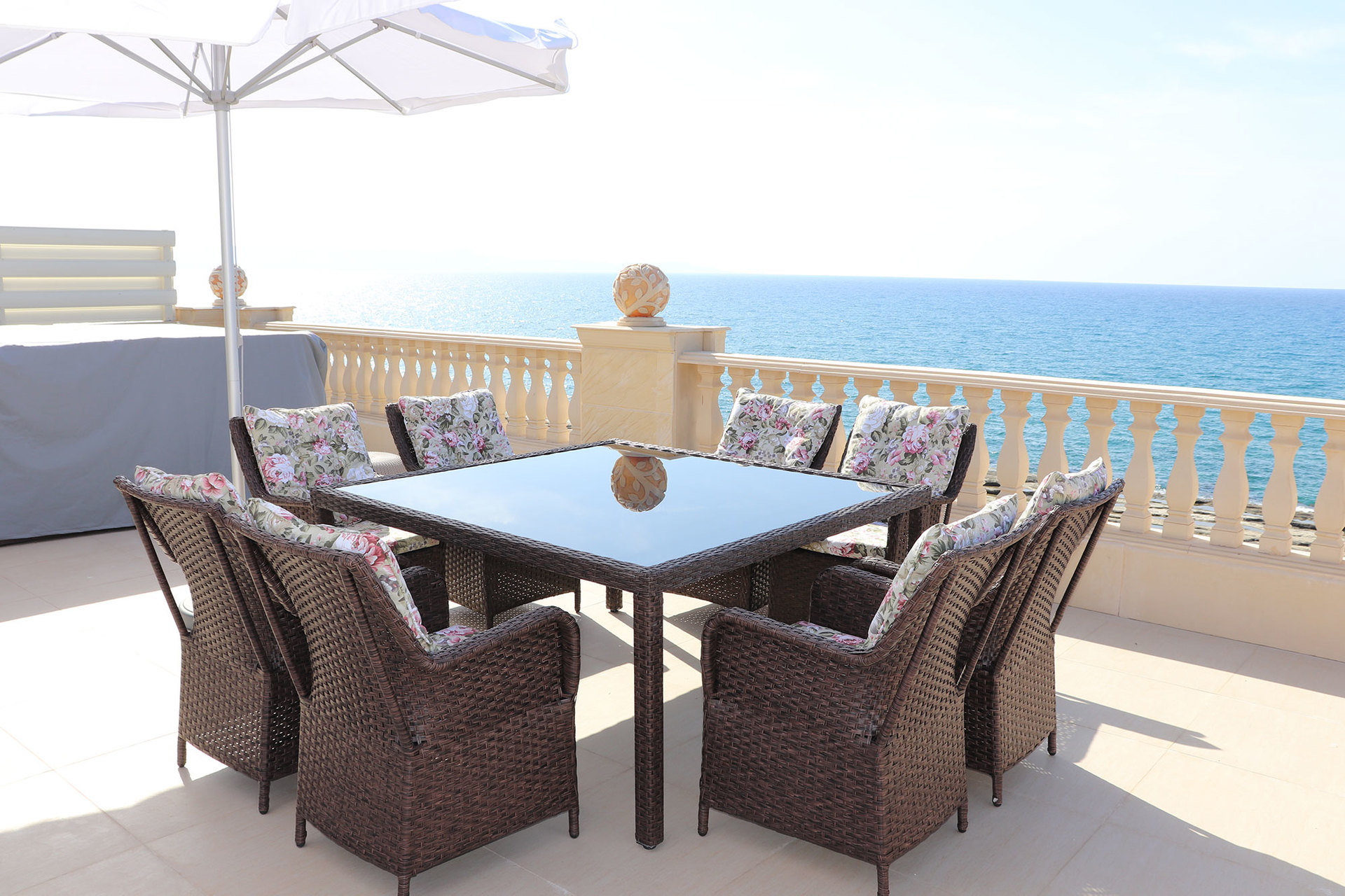 Predstavljajte si, da najamete lastno zasebno ciprsko vilo s 5 zvezdicami na plaži, Paphos Villa 1410