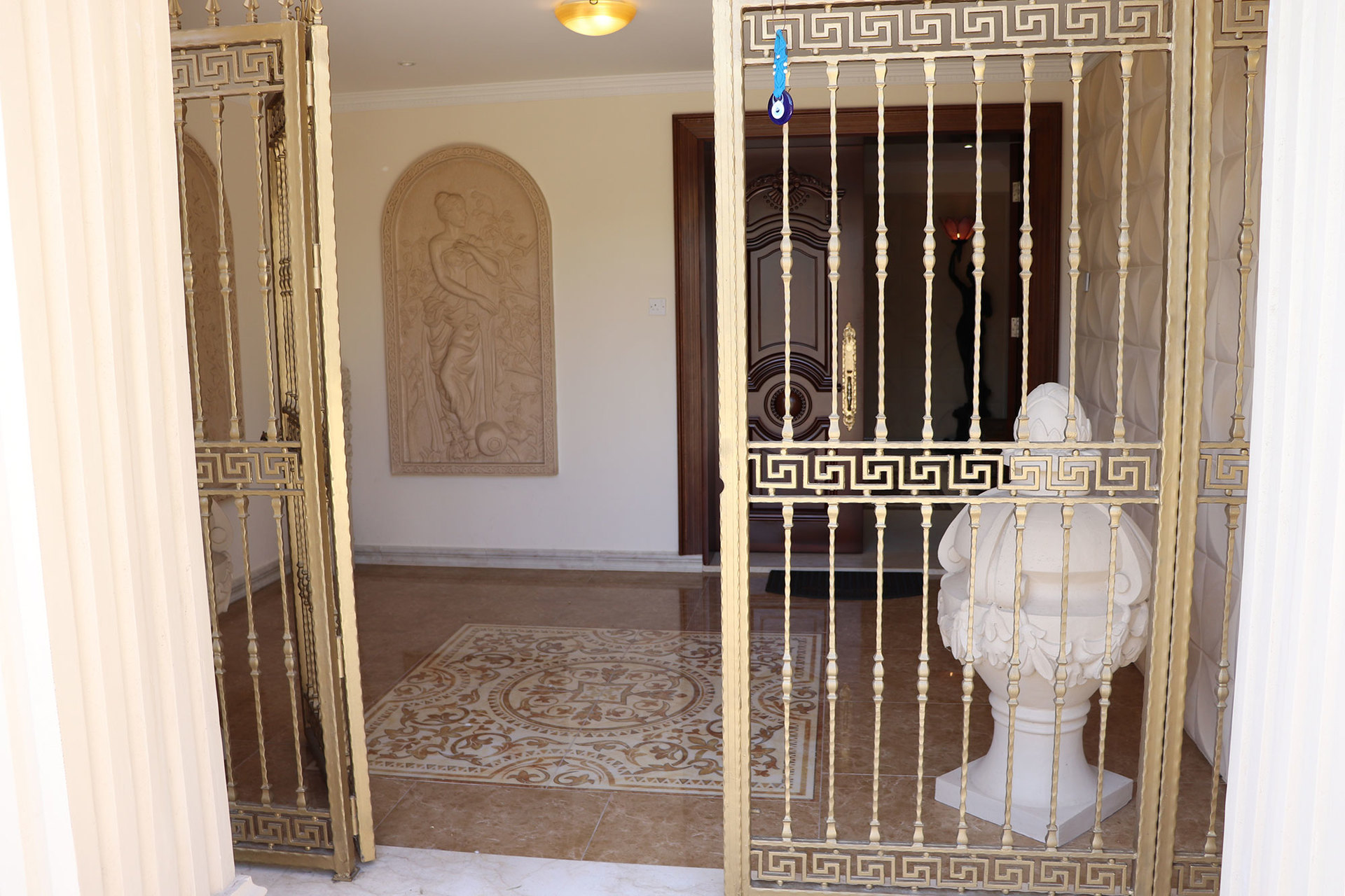 Predstavljajte si, da najamete lastno zasebno ciprsko vilo s 5 zvezdicami na plaži, Paphos Villa 1410
