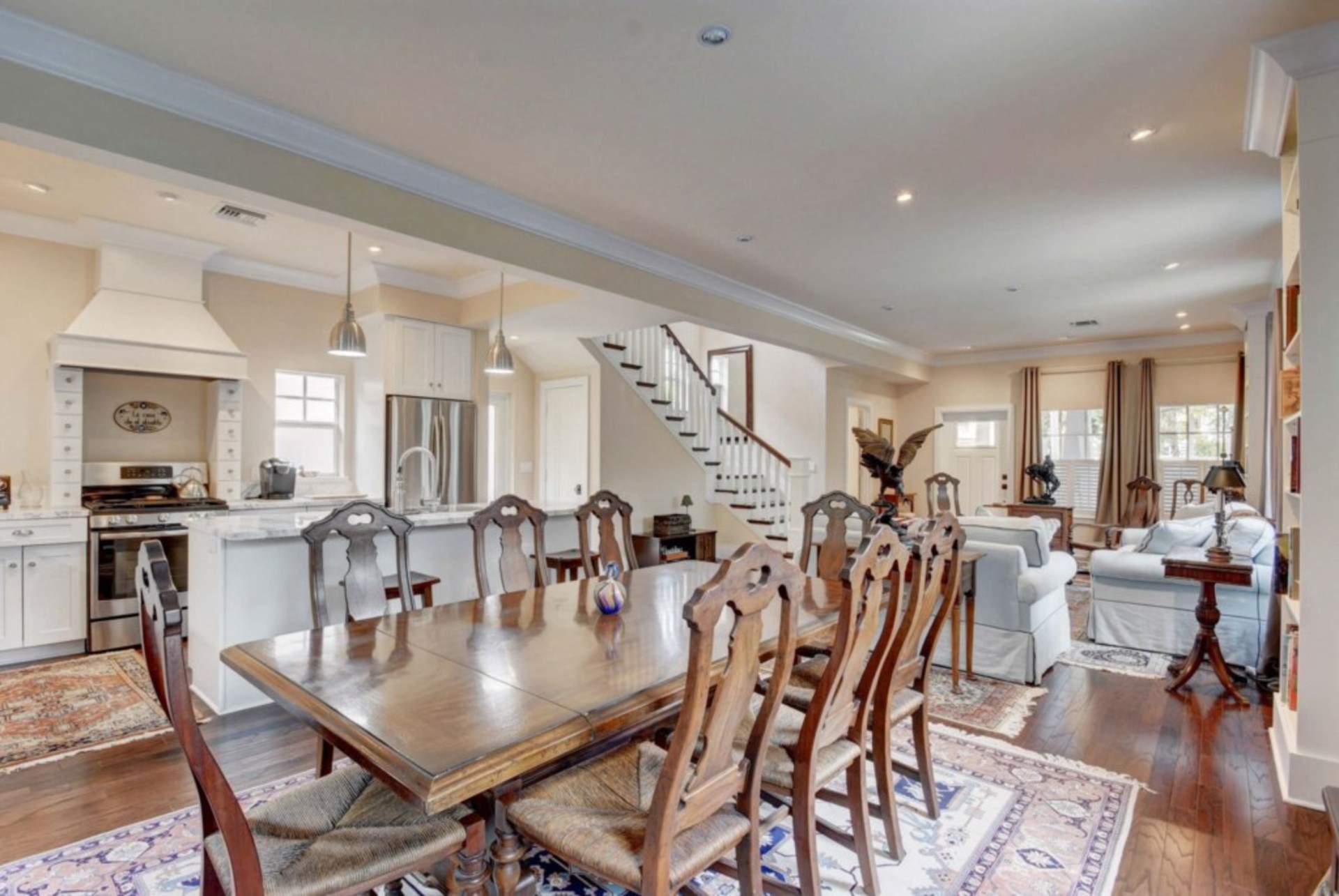 Slika Sprostitev v tej idilični mestni hiši v West Palm Beachu, West Palm Beach Townhome 1848