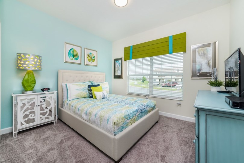 Končno lahko vi in vaša družina najamete luksuzno hišo v letovišču Storey Lake z zasebnim bazenom, Townhome Orlando 1002