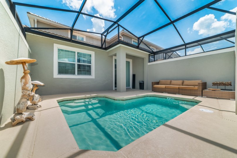Končno lahko vi in vaša družina najamete luksuzno hišo v letovišču Storey Lake z zasebnim bazenom, Townhome Orlando 1002