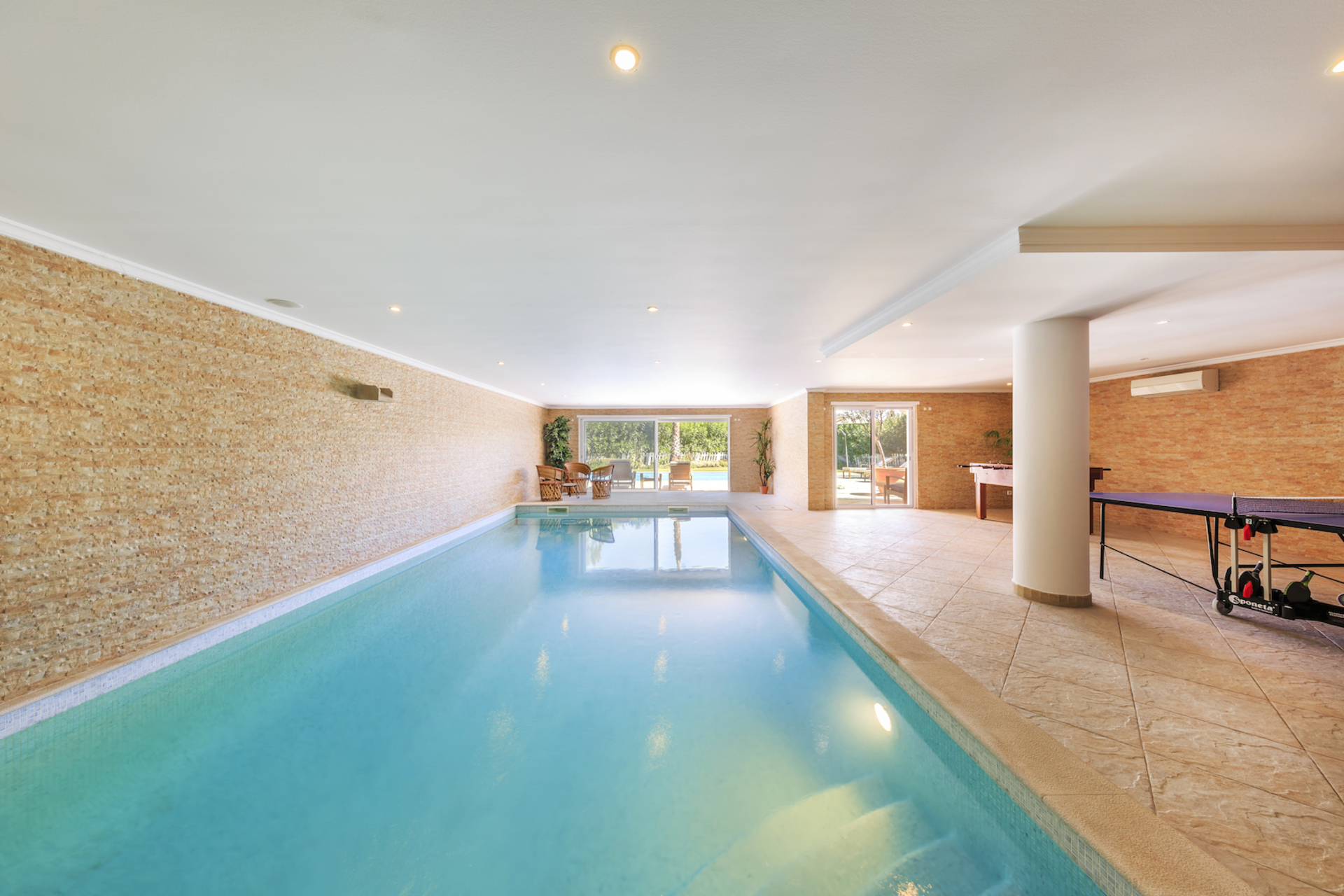 Čudovita vila z zasebnim bazenom, blizu plaže, Faro Villa 1007