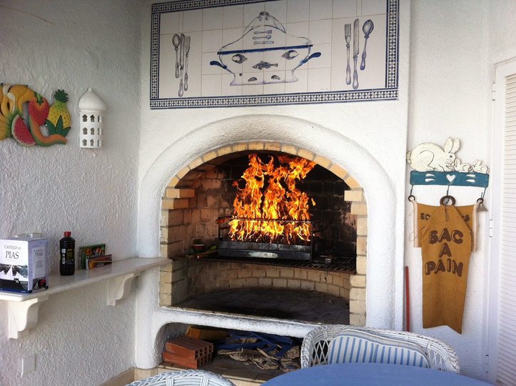 Kako najeti lastno zasebno luksuzno počitniško vilo z zasebnim bazenom na Vale Do Lobo, vila Faro 1033