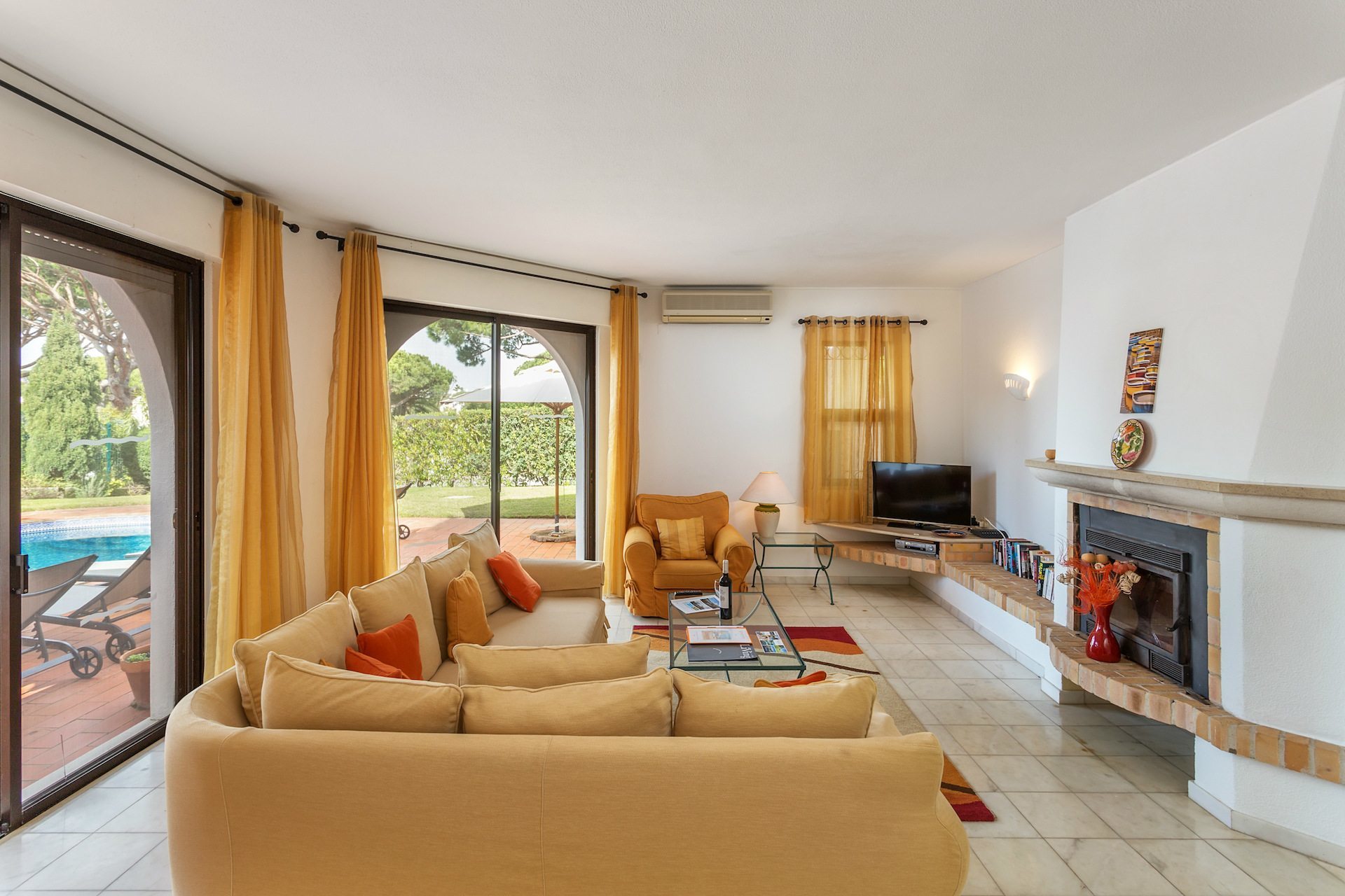 Čudovita 5-zvezdična vila z zasebnim bazenom, Faro Villa 1037