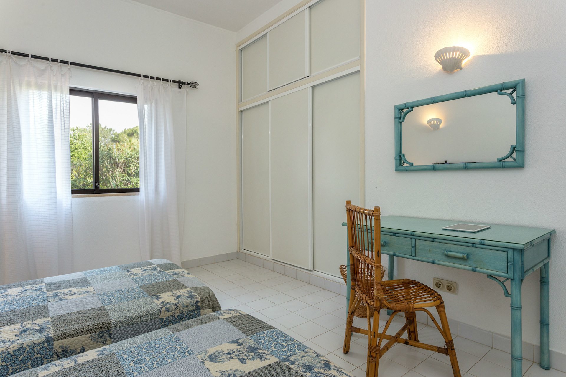 Čudovita 5-zvezdična vila z zasebnim bazenom, Faro Villa 1037