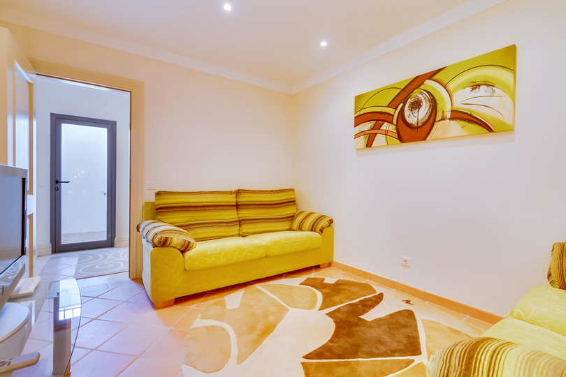Vam in vaši družini bo všeč ta vila s 5 zvezdicami in zasebnim bazenom v letovišču Quinta do Lago, vila Algarve 1039