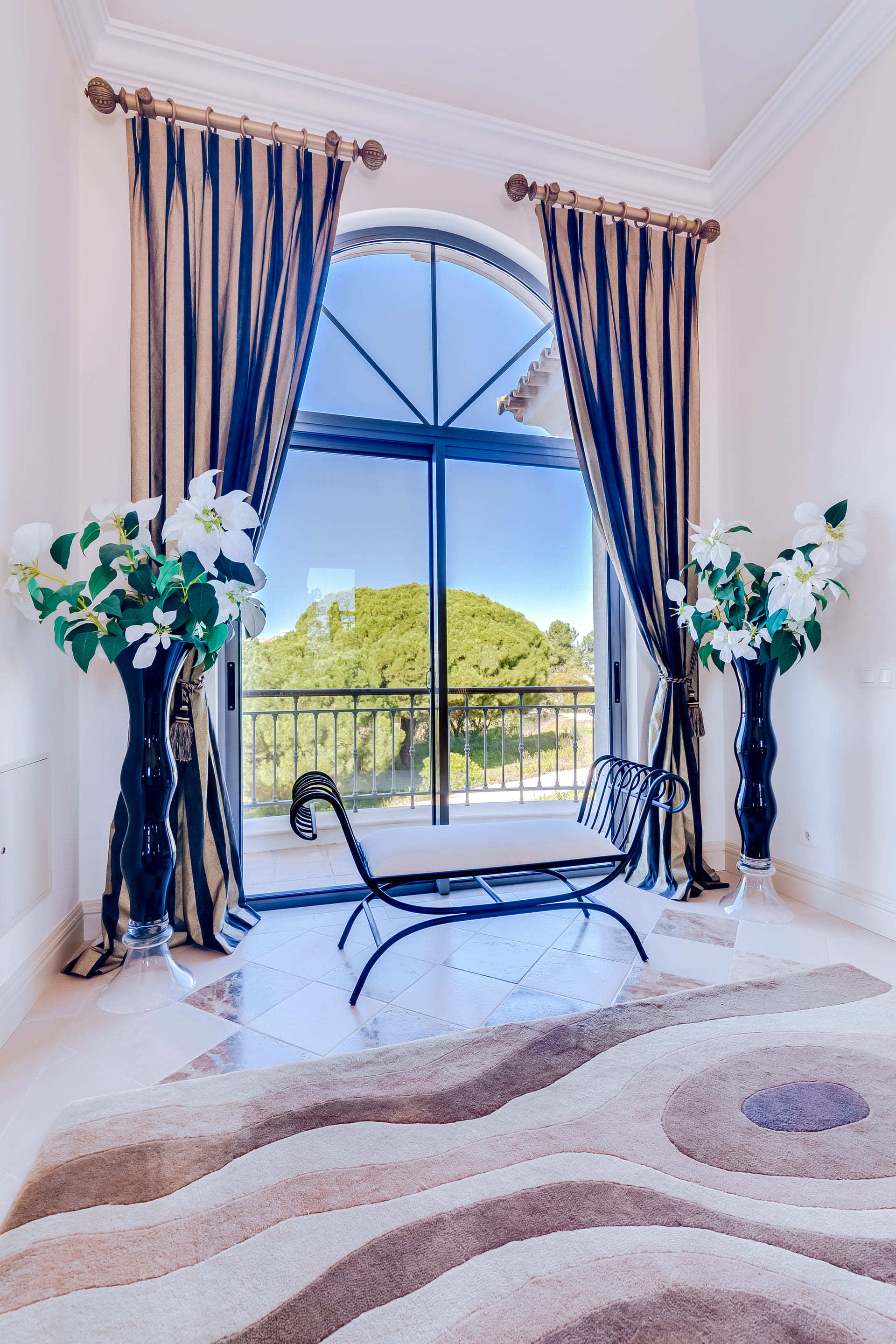 Vam in vaši družini bo všeč ta vila s 5 zvezdicami in zasebnim bazenom v letovišču Quinta do Lago, vila Algarve 1039