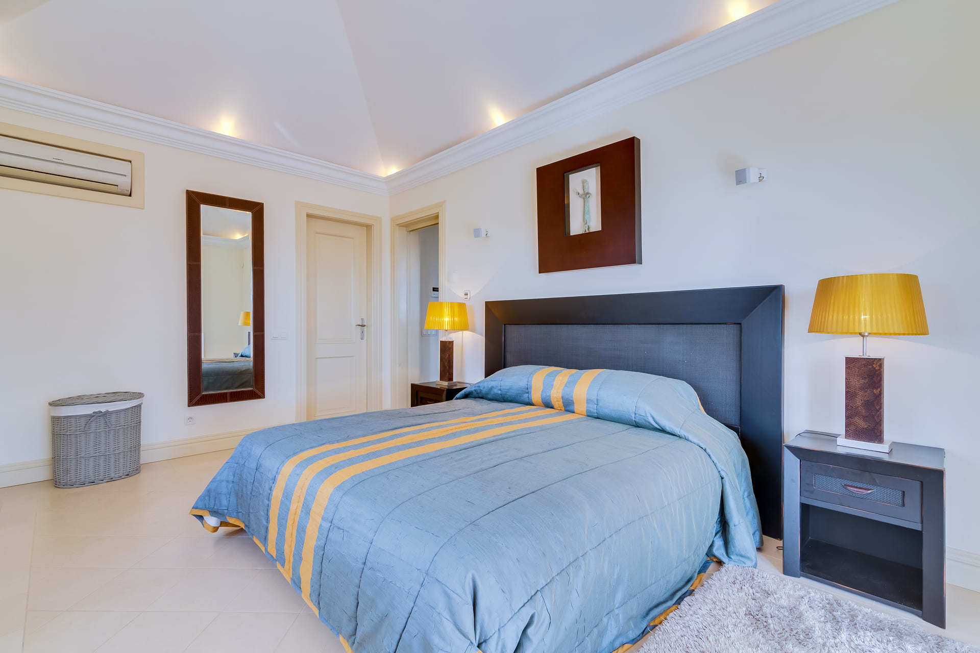 Vam in vaši družini bo všeč ta vila s 5 zvezdicami in zasebnim bazenom v letovišču Quinta do Lago, vila Algarve 1039