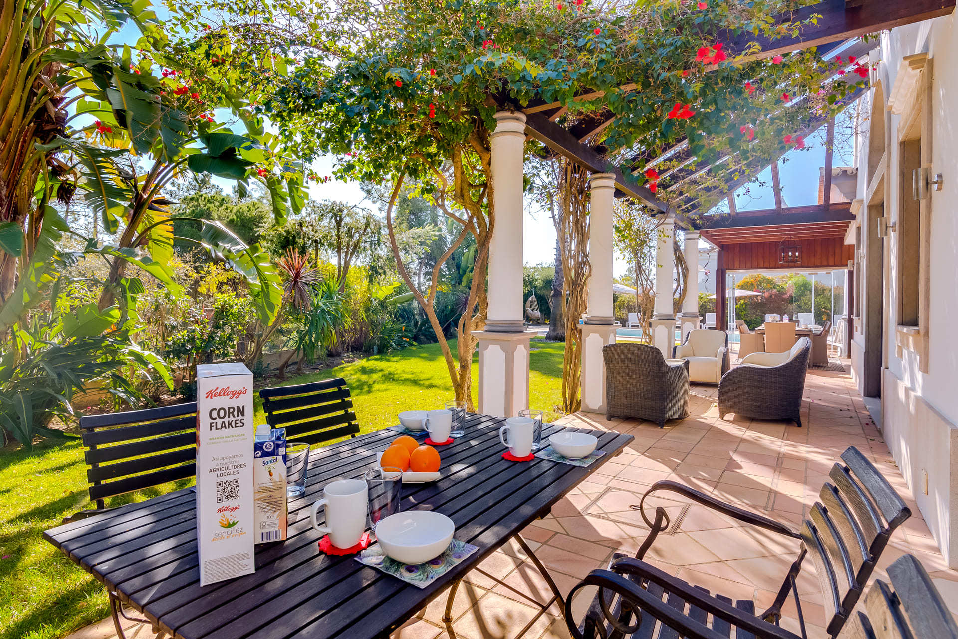 Vam in vaši družini bo všeč ta vila s 5 zvezdicami in zasebnim bazenom v letovišču Quinta do Lago, vila Algarve 1039