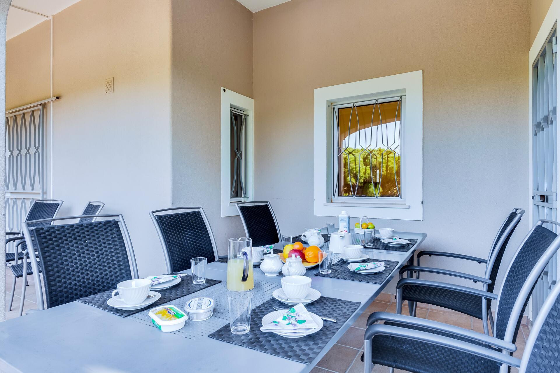 Vaši družini bo všeč zasebni bazen v vaši luksuzni zasebni vili v letovišču Vale Do Lobo, vila Algarve 1050