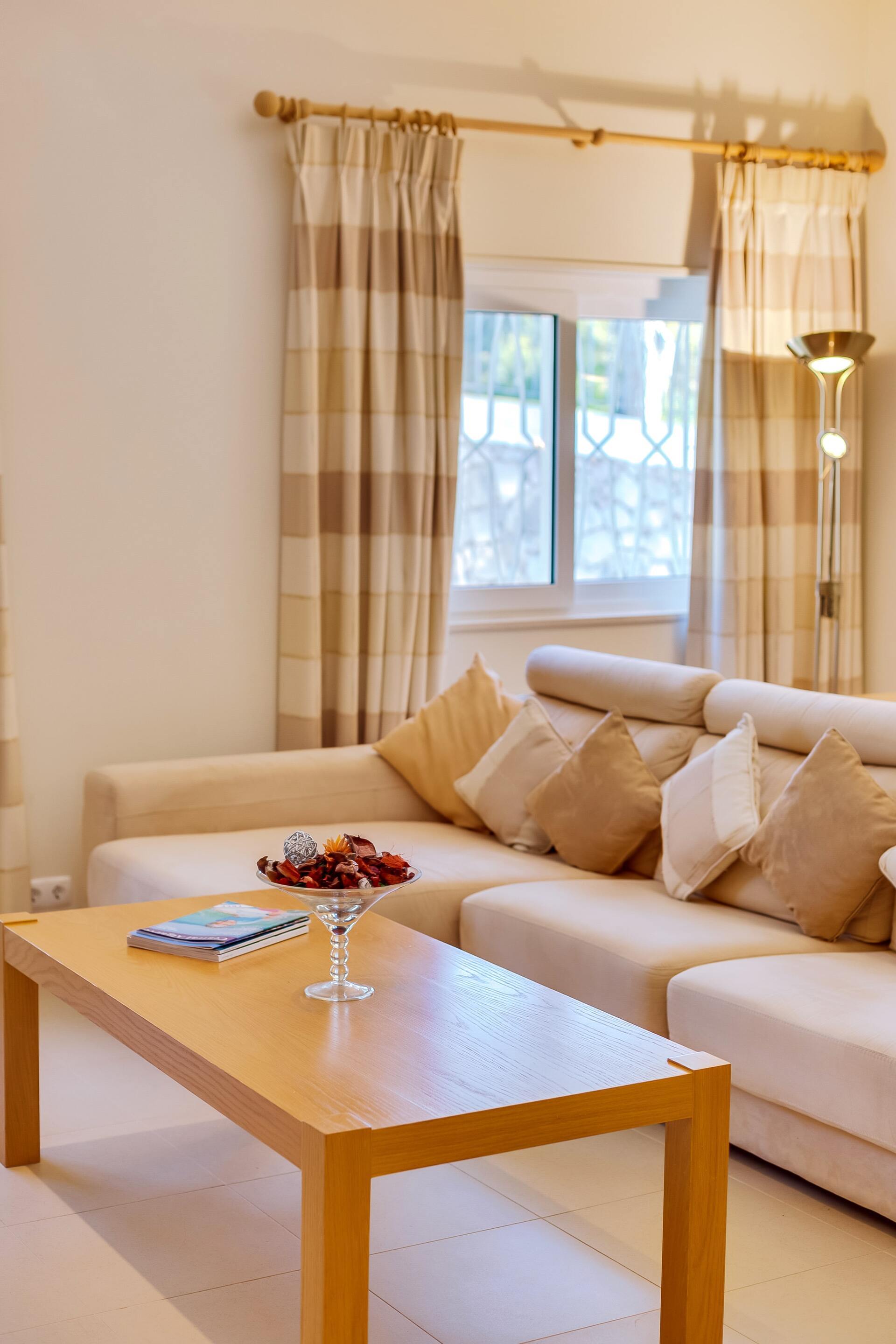 Vaši družini bo všeč zasebni bazen v vaši luksuzni zasebni vili v letovišču Vale Do Lobo, vila Algarve 1050