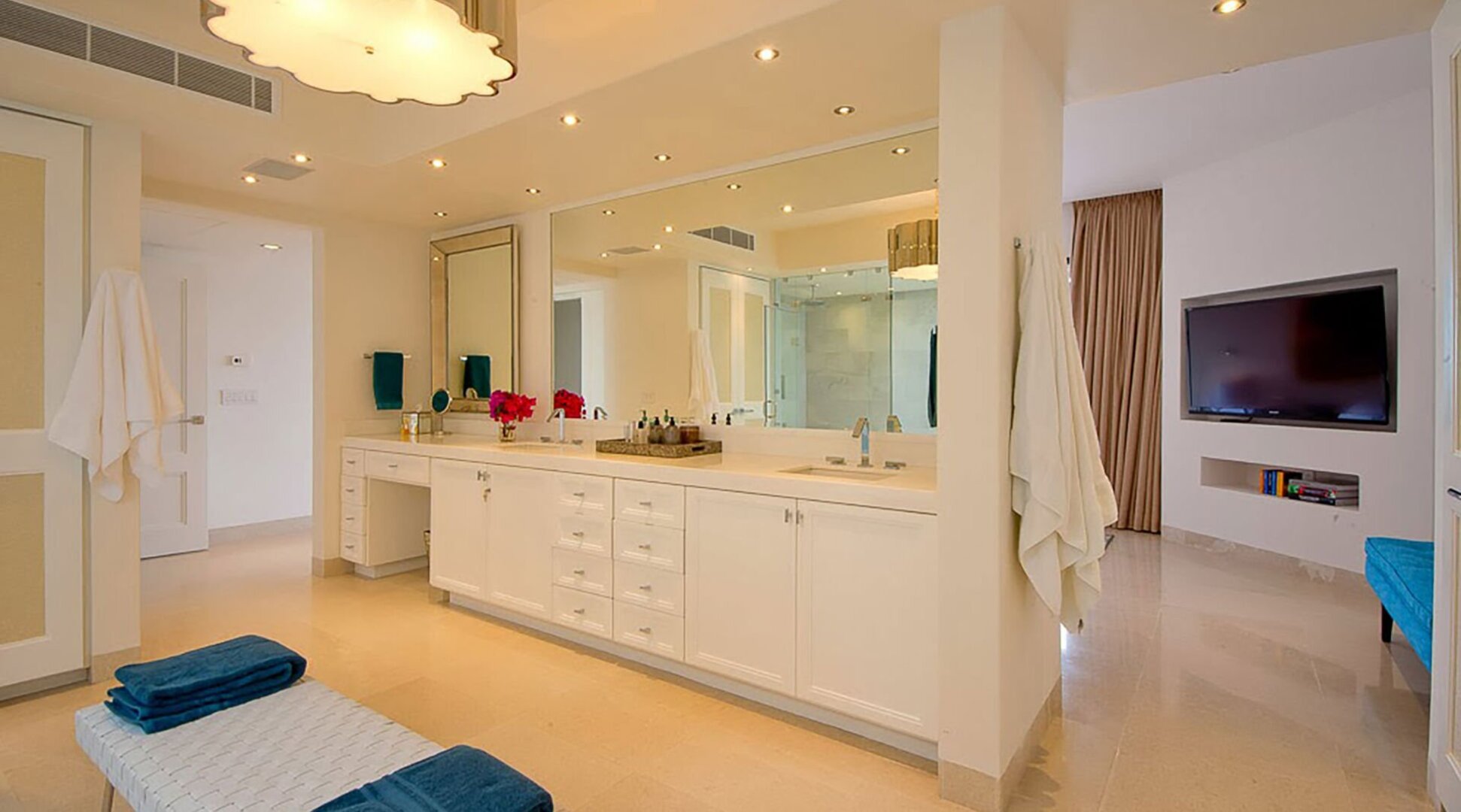 Exclusive Luxury Retreat: Your Villa Awaits, Cabo San Lucas Villa 1044