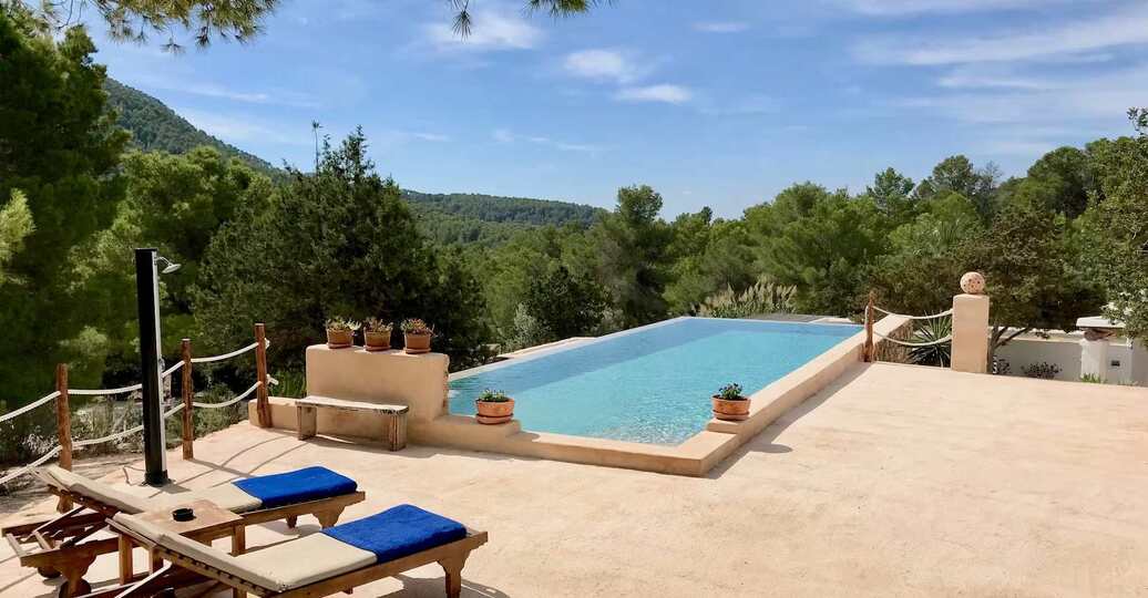 5-zvezdična vila La Verna Grande – elegantno zatočišče na Ibizi