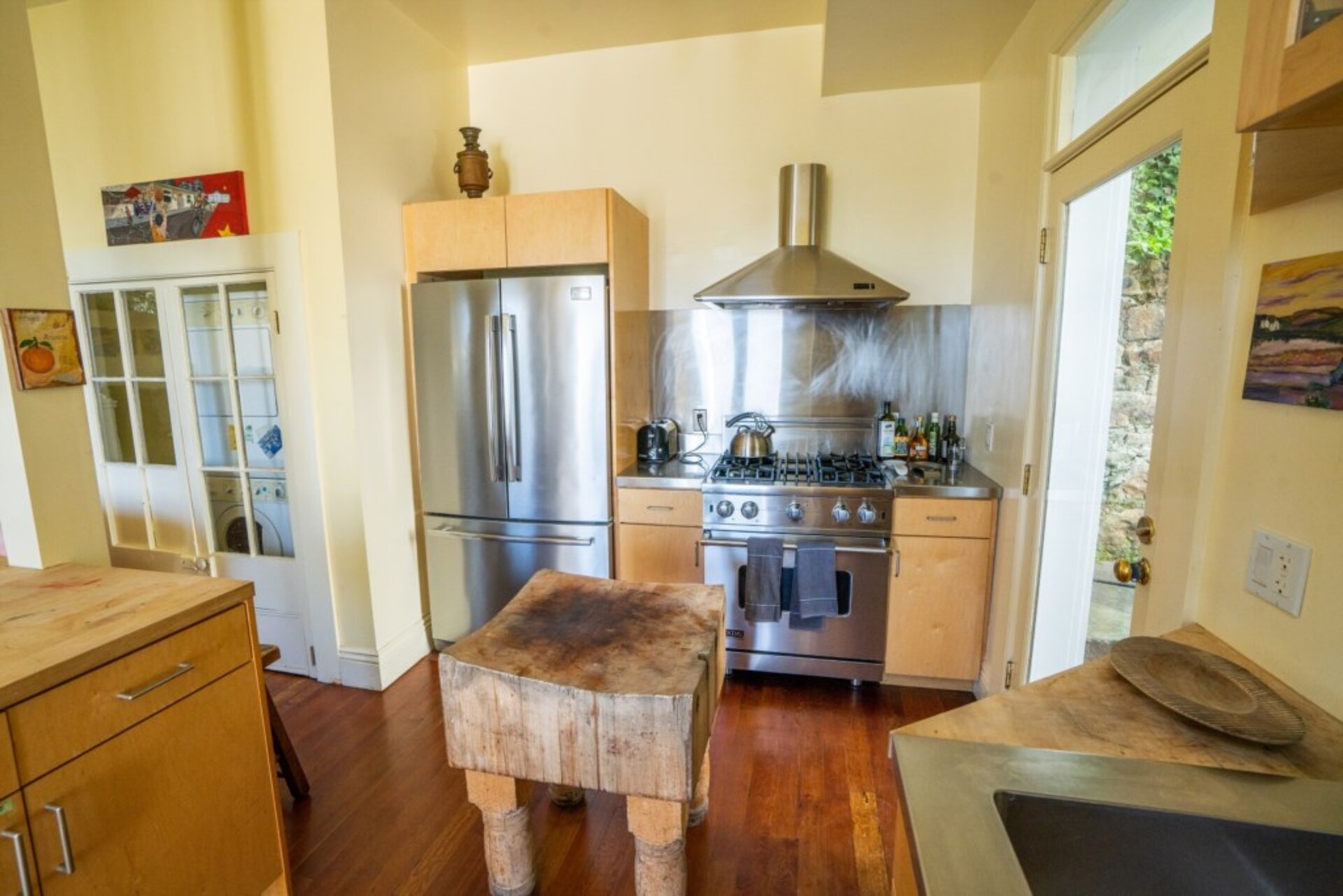 Najemite to luksuzno hišo s čudovitim razgledom, San Francisco House 1010