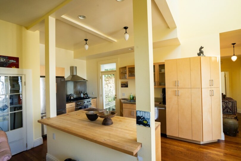 Najemite to luksuzno hišo s čudovitim razgledom, San Francisco House 1010