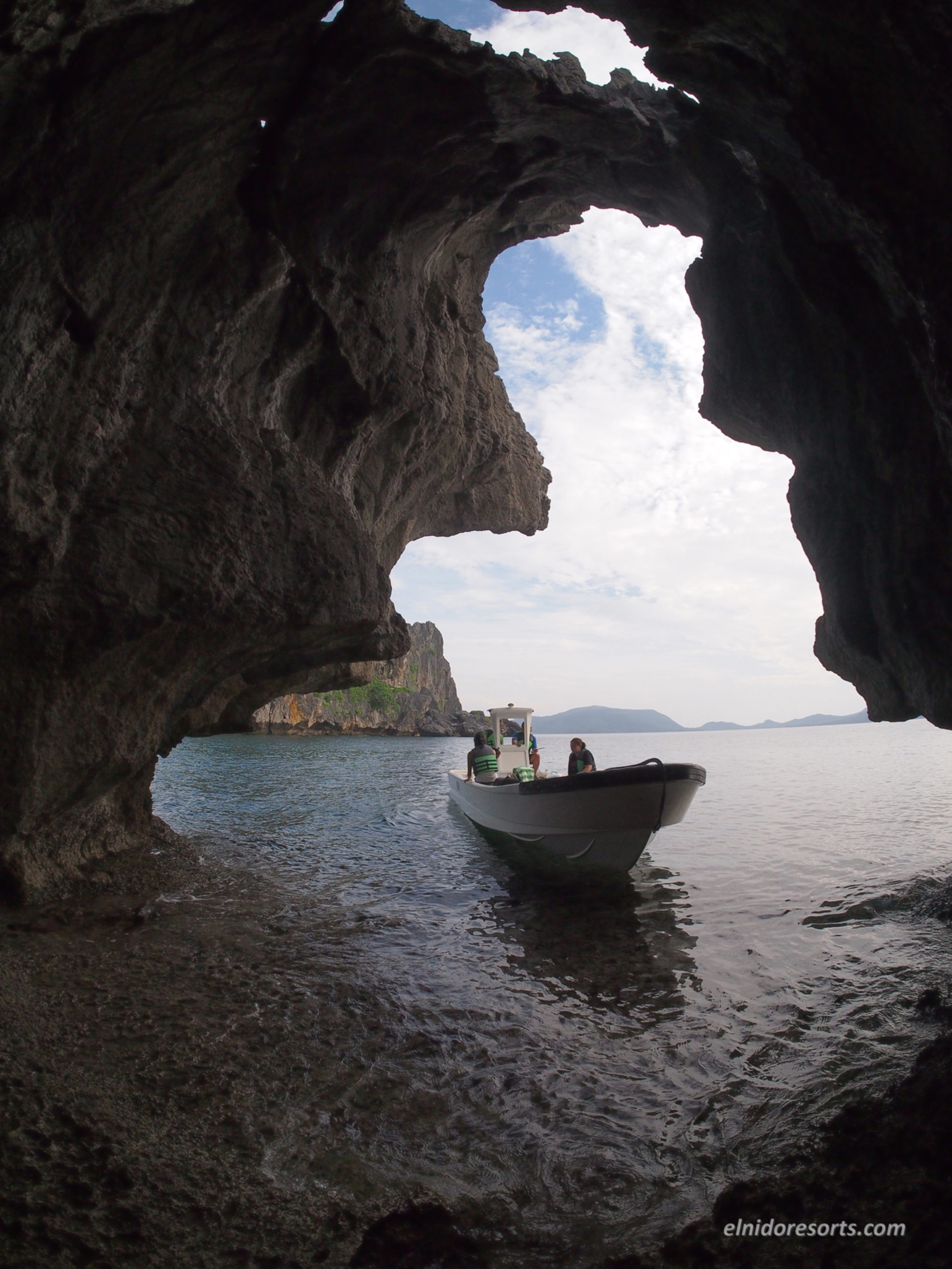 Čudovita mansardna hiška na vodi s 5 zvezdicami in pogledom na morje v letovišču Apulit Island, El Nido Cottage 1002