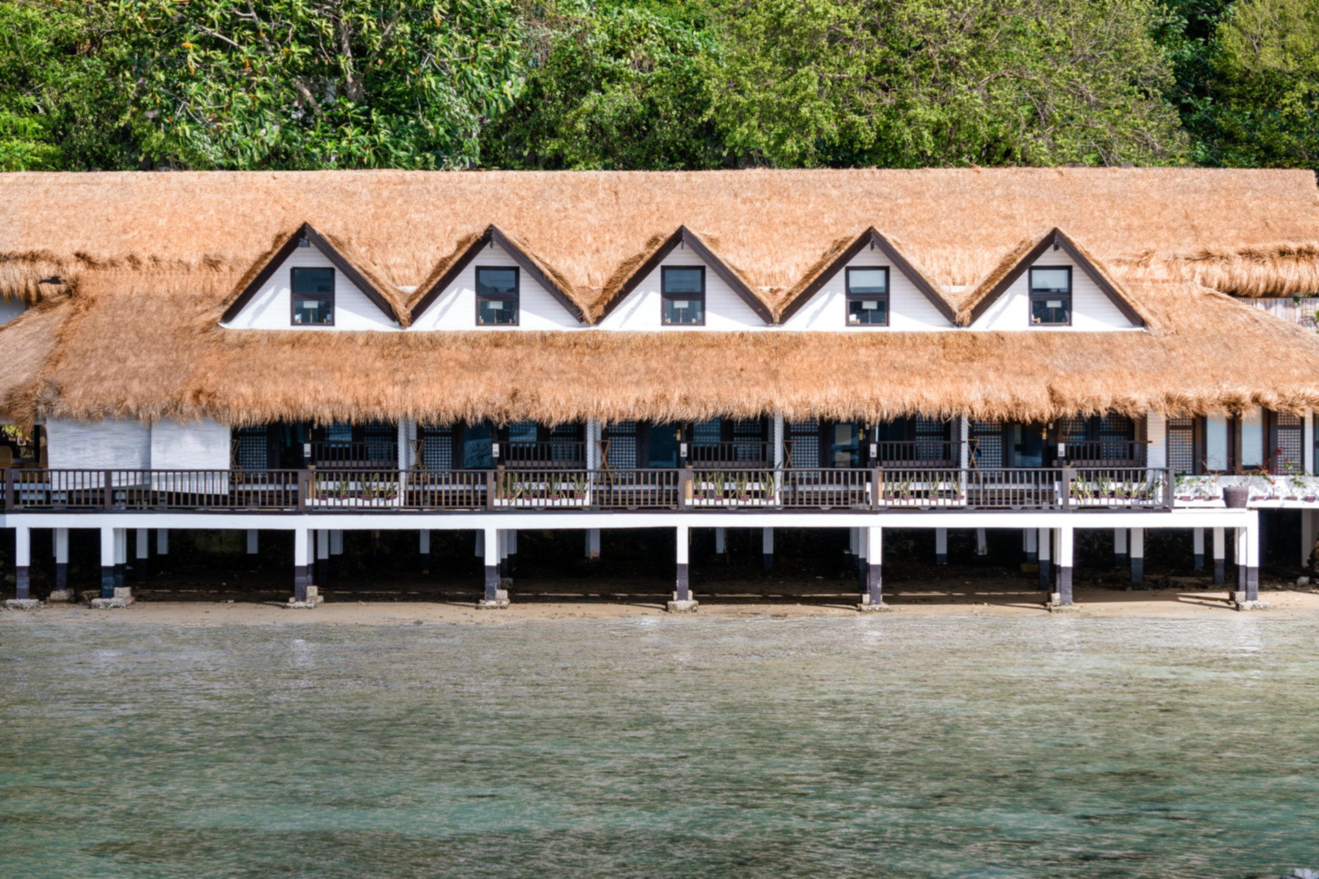 Ekskluzivna hiška s 5 zvezdicami in pogledom na morje v letovišču Miniloc Island, El Nido Cottage 1014