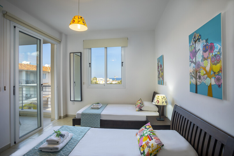 Predstavljajte si, da vi in vaša družina najamete to popolno počitniško stanovanje nekaj minut od plaže, Protaras Apartma 1412