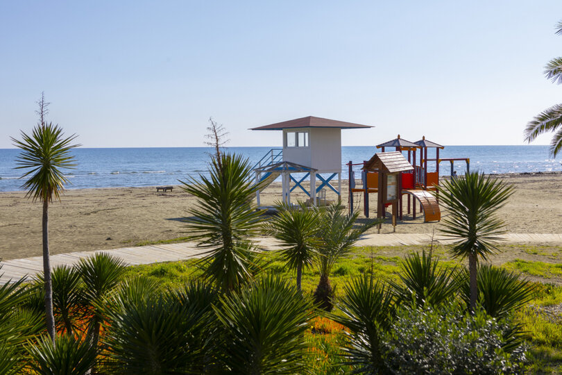 Všeč vam bo to luksuzno stanovanje s čudovitim pogledom na morje, stanovanje Larnaca 1384