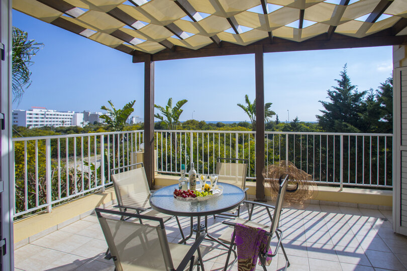 Vam in vaši družini bo všeč ta vila blizu čudovitega mesta Ayia Napa, vila Ayia Napa 1365