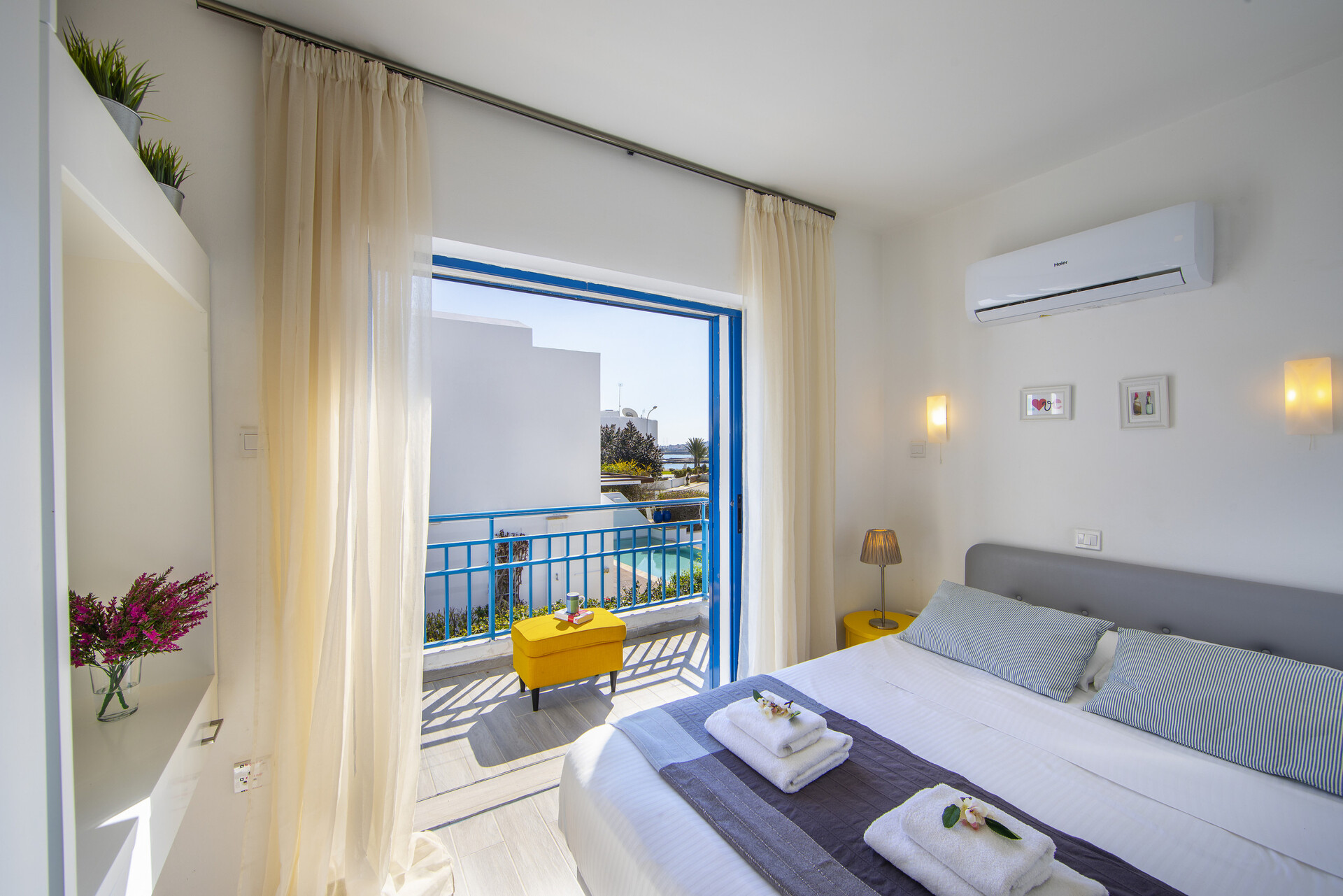 Predstavljajte si, da vaša družina najame to luksuzno vilo le nekaj minut od zaliva Fig Tree Bay, vila Protaras 1426