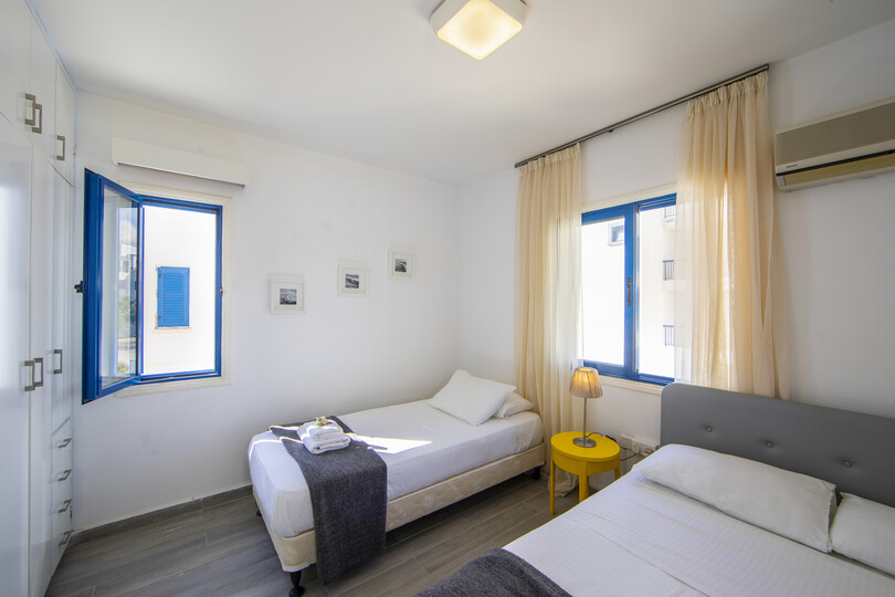 Predstavljajte si, da vaša družina najame to luksuzno vilo le nekaj minut od zaliva Fig Tree Bay, vila Protaras 1426