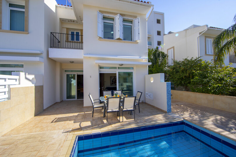 Vam in vaši družini bo všeč ta vila s 5 zvezdicami in zasebnim bazenom v bližini zaliva Fig Tree Bay, vila Protaras 1430