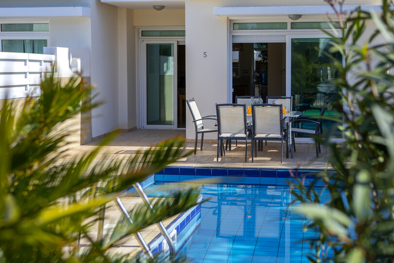 Vam in vaši družini bo všeč ta vila s 5 zvezdicami in zasebnim bazenom v bližini zaliva Fig Tree Bay, vila Protaras 1430