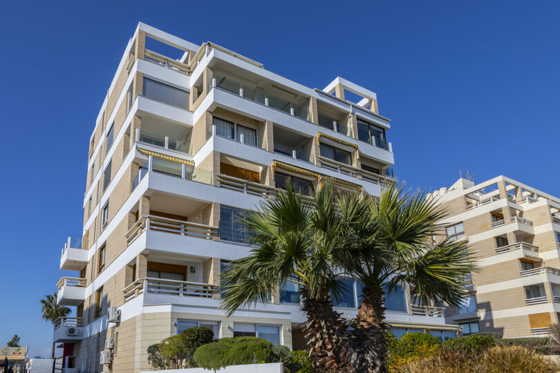 Predstavljajte si, da vi in vaša družina najamete to popolno stanovanje ob plaži, stanovanje Larnaca 1388
