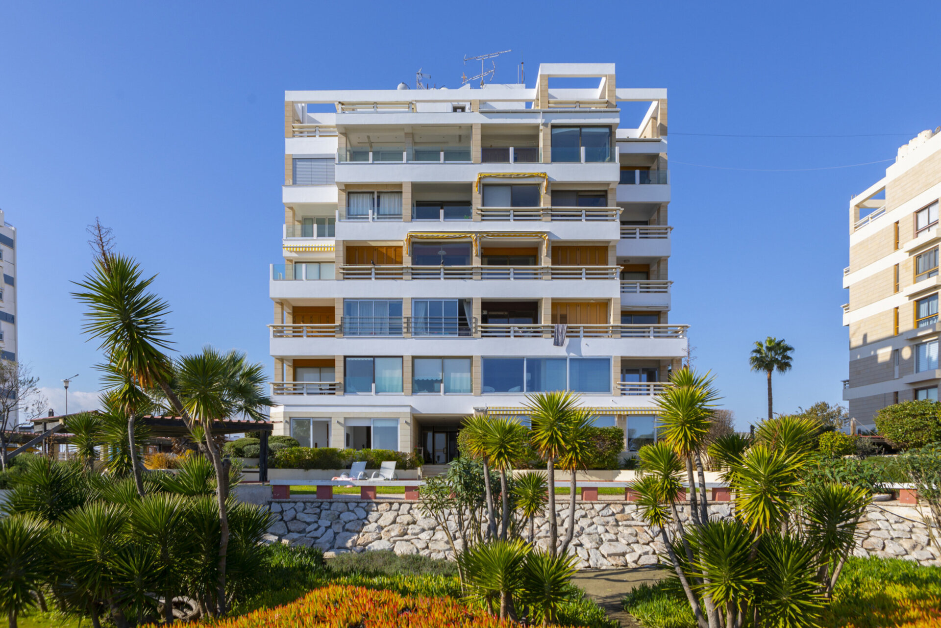 Predstavljajte si, da vi in vaša družina najamete to popolno stanovanje ob plaži, stanovanje Larnaca 1388