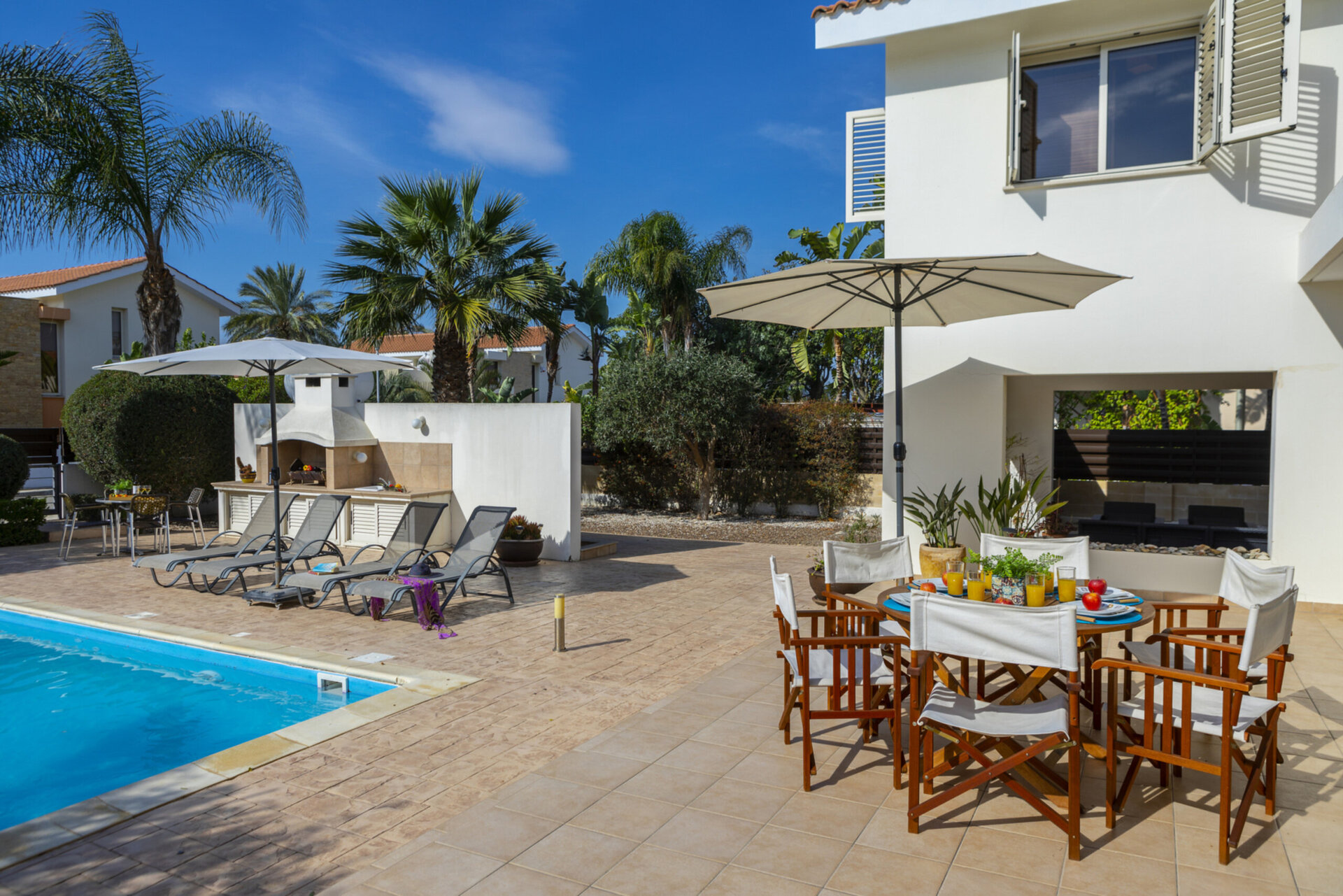 Končno lahko najamete popolno luksuzno vilo v Larnaki, Larnaca Villa 1392