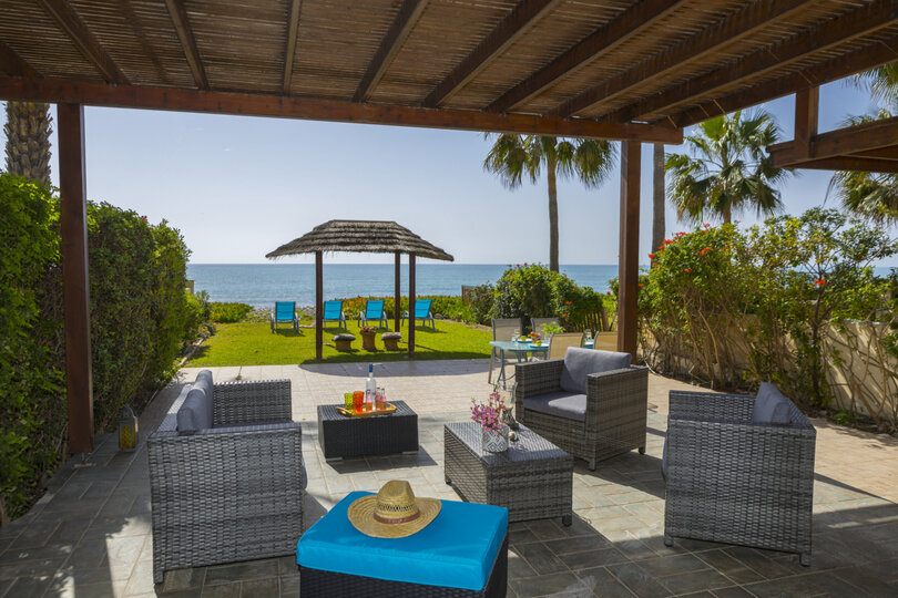 Vrhunski vodnik za najem vaše luksuzne vile s 3 spalnicami na plaži, vila Larnaca 1394