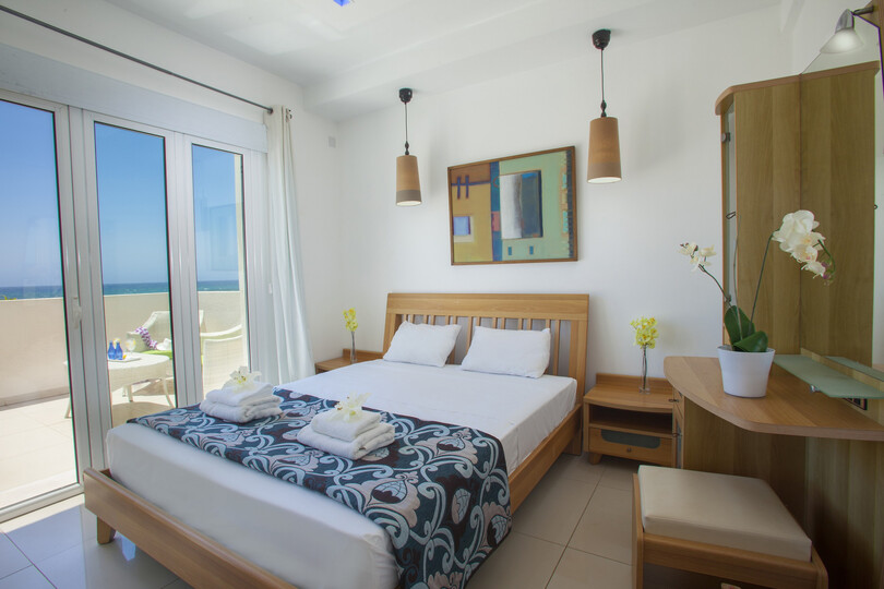 Luksuzna vila s 3 spalnicami na plaži, vila Ayia Napa 1369
