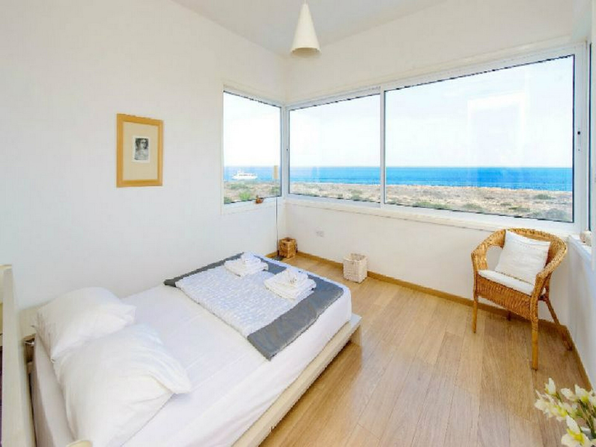 Kako najeti lastno vilo ob plaži, vila Protaras 1462