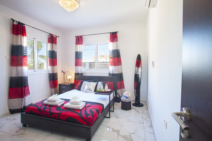 Vila s 5 zvezdicami in zasebnim bazenom, Protaras Villa 1482