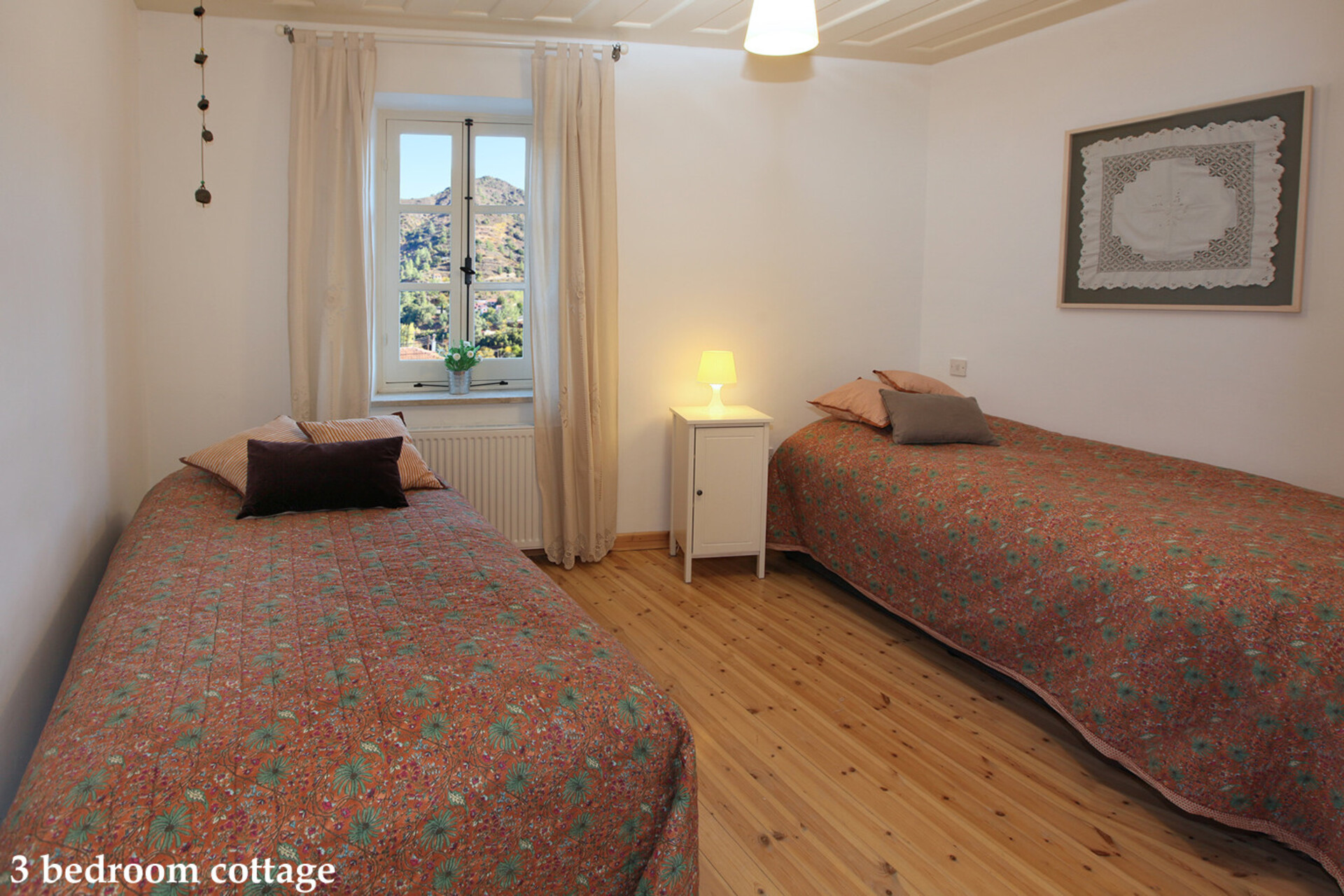 Skrivnost uživanja v vaši tradicionalni počitniški koči, Nicosia Cottage 1004