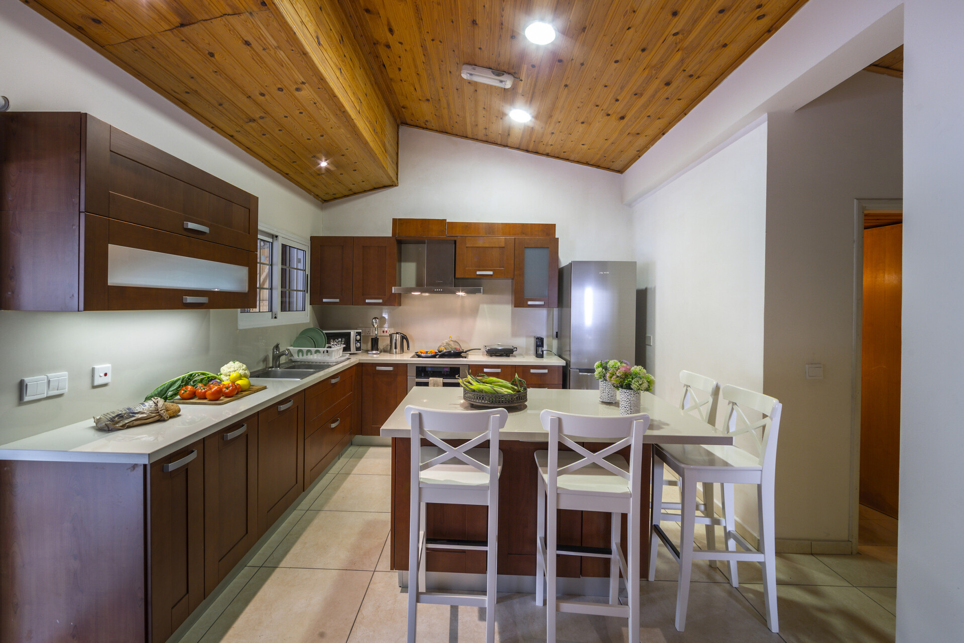 Vam in vaši družini bo všeč ta vila s 5 zvezdicami in pogledom na gozd, Limassol Villa 1001