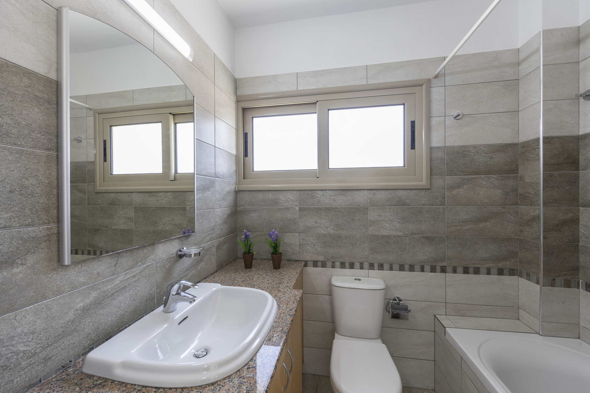 Vam in vaši družini bo všeč ta vila s 5 zvezdicami in zasebnim bazenom, Protaras Villa 1500