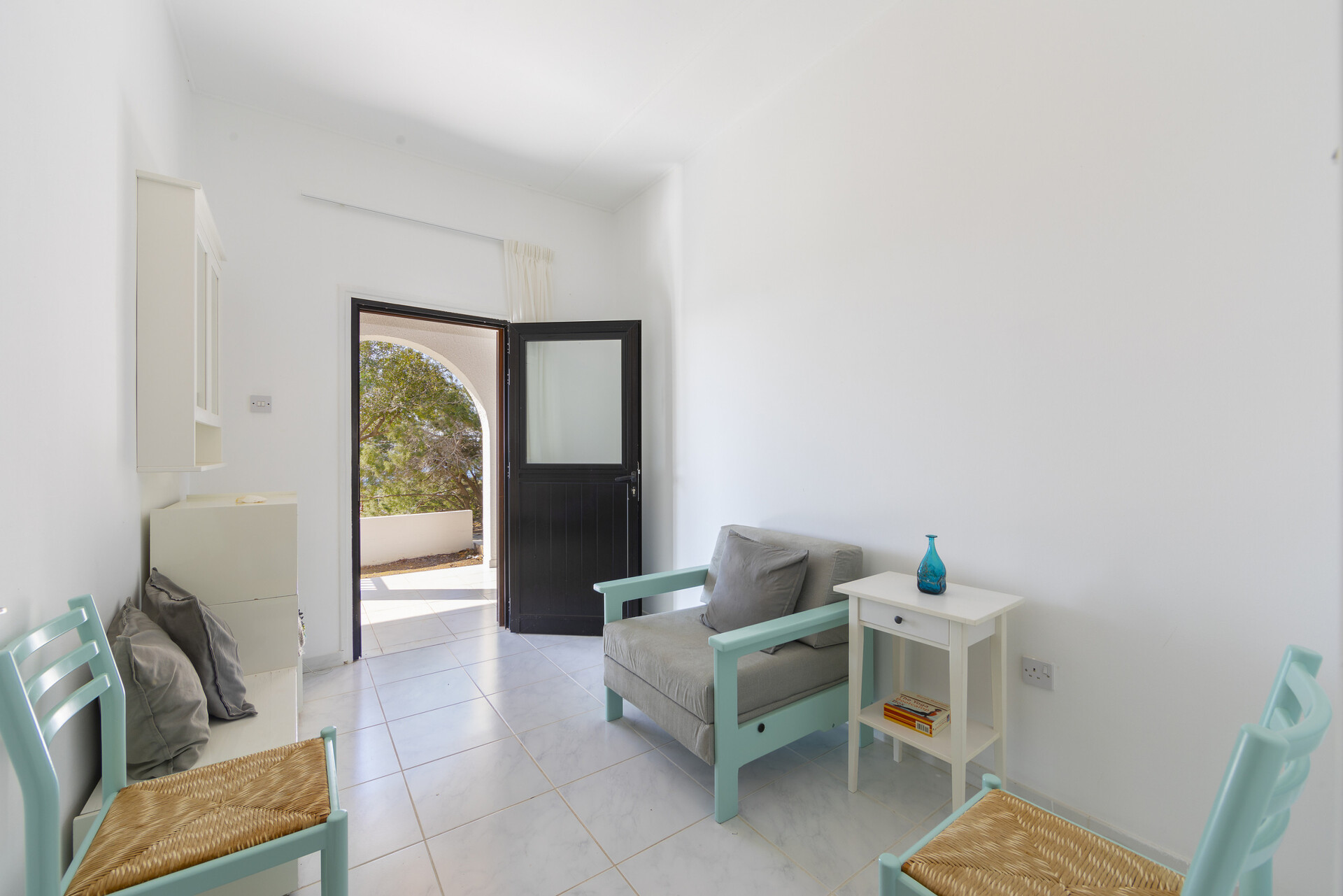 Predstavljajte si, da vaša družina najame to luksuzno vilo v sodobnem slogu v Ayia Napi, vila Ayia Napa 1371