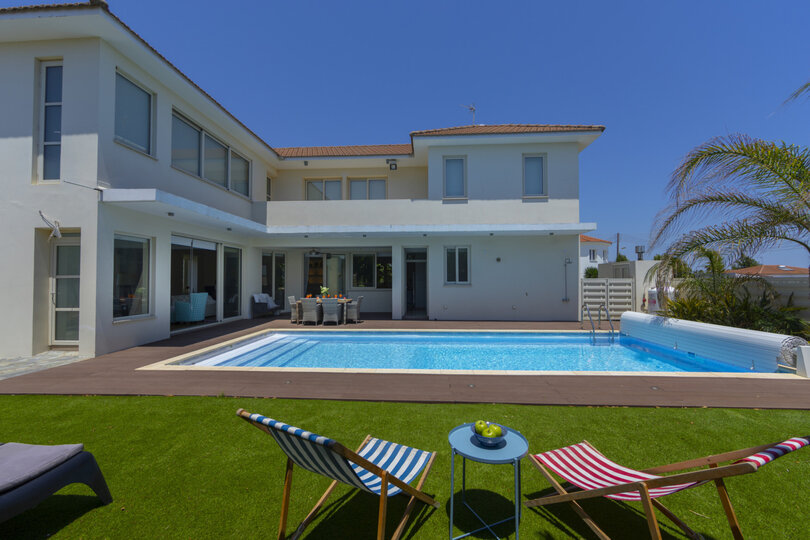 Slika Najem vaše vile s 5 zvezdicami in čudovitim zasebnim bazenom, vila Larnaca 1397