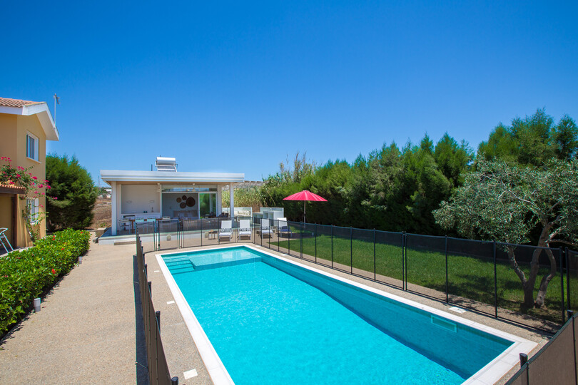 Vam in vaši družini bo všeč ta vila s 5 zvezdicami in zasebnim bazenom, vila Ayia Napa 1372