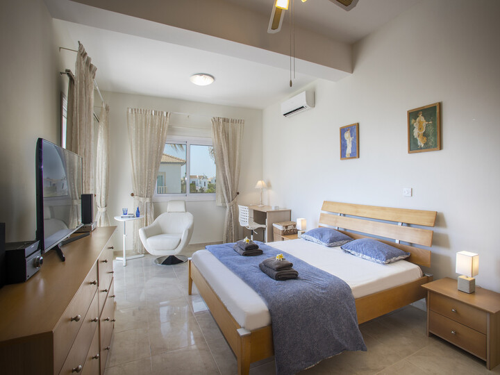 Vam in vaši družini bo všeč ta vila s 5 zvezdicami in zasebnim bazenom, vila Ayia Napa 1373