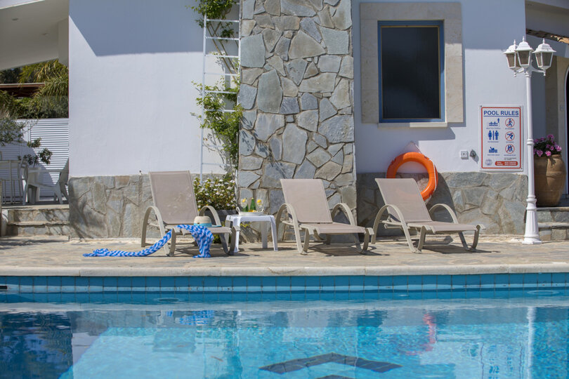Kako najeti lastno vilo v Protarasu s fantastičnim zasebnim bazenom, Protaras Villa 1534