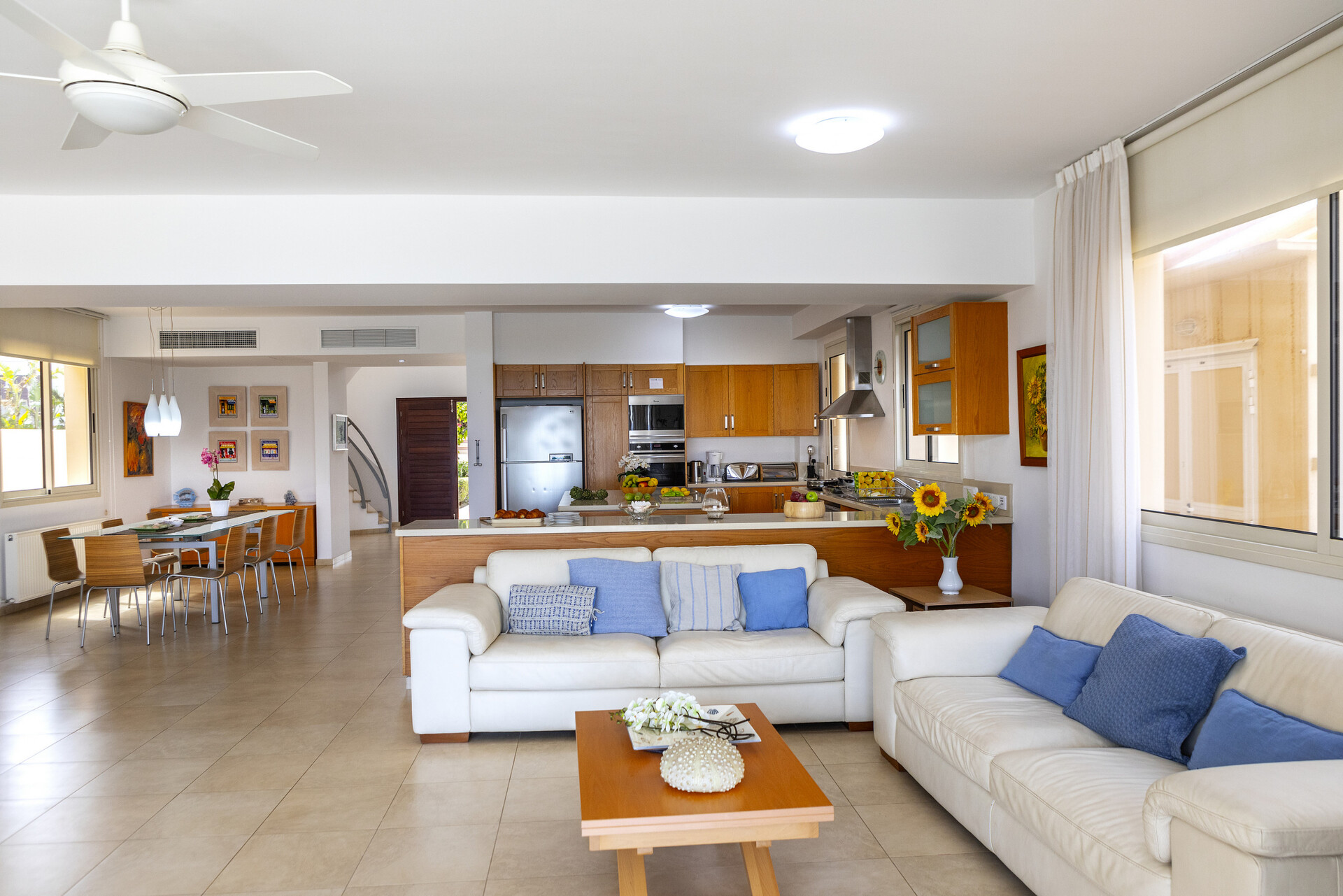 Vam in vaši družini bo všeč ta vila ob plaži s 5 zvezdicami, Protaras Villa 1536