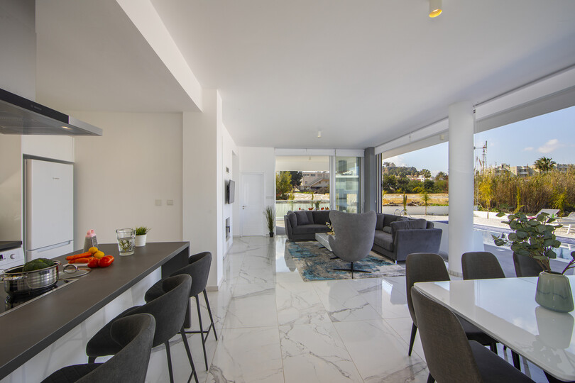 Vam in vaši družini bo všeč ta vila s 5 zvezdicami, Protaras Villa 1538